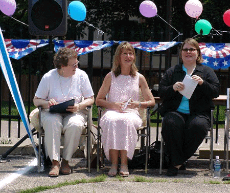 Left to right: Pamela J. Bennett, Director of the Indiana Historical Bureau, Kathy Davis, Lieutenant Governor of Indiana, and Annette Craycraft at the dedication.