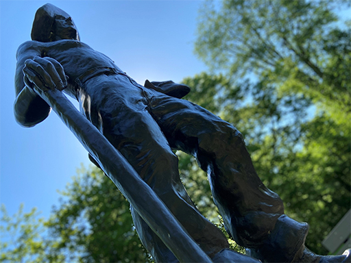 A statue of a person in Ouabache State Park.