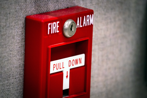 Fire alarm with handle