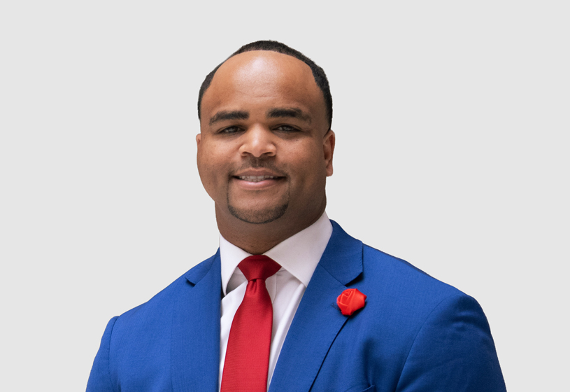 Headshot of Keith Isom